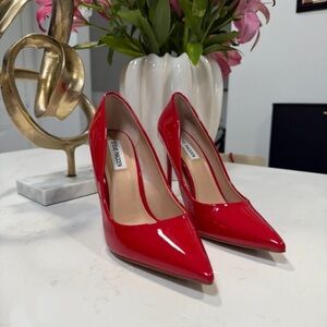 Steve Madden Red Patent Pointed Toe Stiletto Pumps